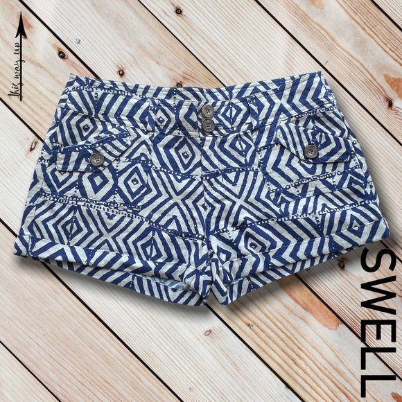 SWELL Linen Board Shorts - Picture 1 of 7